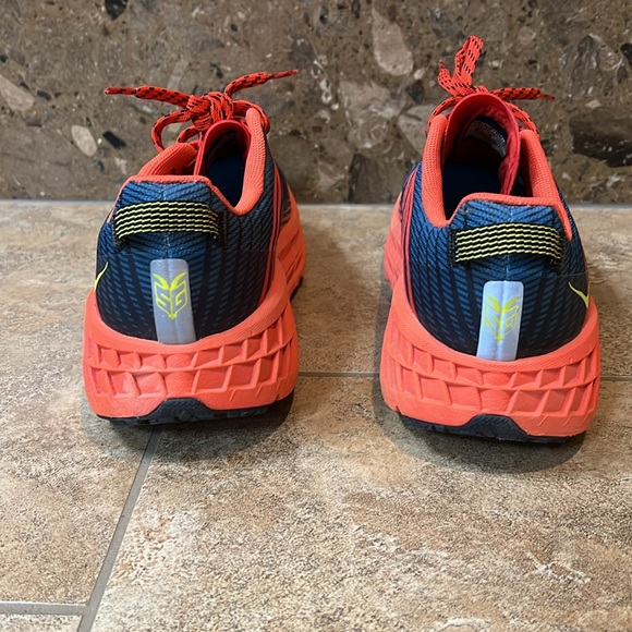 Hoka Speedgoat 4 - Picture 2 of 7